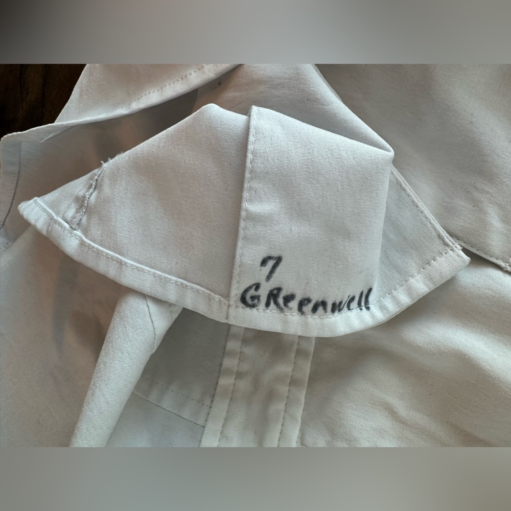 Express Stretch White Sleeveless Button Down Blouse Career Work Top 13/14 - Picture 5 of 6